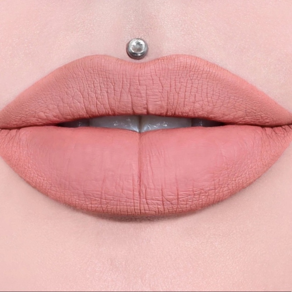 Jeffree star velour liquid lipstick
